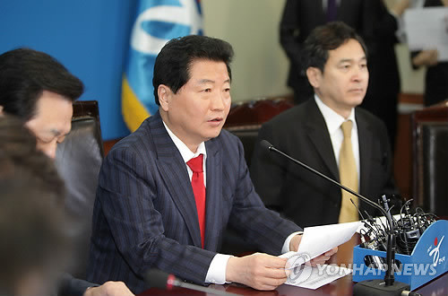 ▲ 한나라당 안상수대표가 14일 오전 서울 여의도 당사에서 열린 최고위원회의에서 일본 지진과 관련해 발언하고 있다. ⓒ연합뉴스