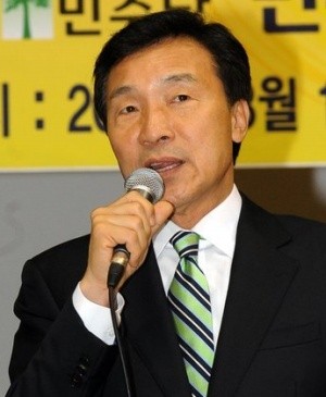 ▲ 손학규 민주당 대표는 분당을 출마에 선을 그었으나 당내 여론이 만만치않아 분당을 빅매치가 이뤄질 가능성도 배제할 수 없다.  ⓒ 연합뉴스