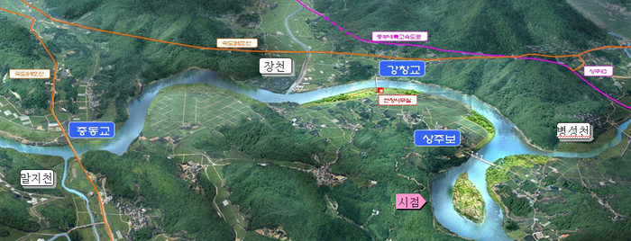 ▲ 낙동강 상주보로 흘러드는 지천 병성천 현장. 빨간 점선 부분으로 임시 유도수로가 설치되고 나머지 부분에서는 준설 등 공사가 진행된다. 현장에서는 