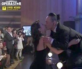 ▲ 왼쪽부터 임정희, 쥬얼리 김은정.