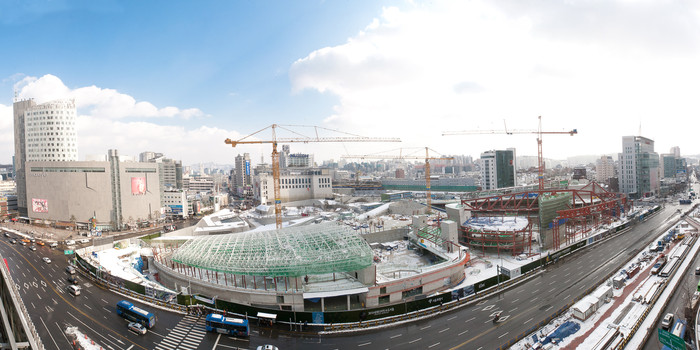 ▲ 동대문디자인플라자(DDP)는 곡선형으로 3D 입체설계 공사기법인 BIM을 국내 최초로 전면 도입했다. ⓒ 뉴데일리