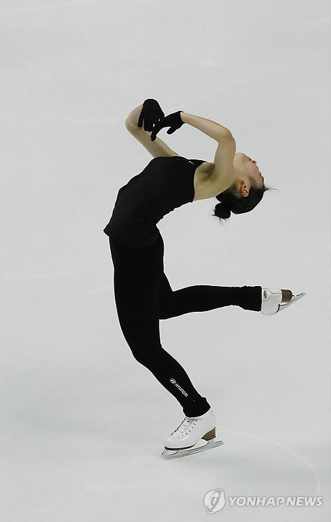 ▲ 모스크바 세계선수권대회에 출전하는 김연아가 25일 새벽(한국시간) 러시아 모스크바 메가스포츠 아레나에서 쇼트 프로그램 '지젤'을 연습하고 있다.ⓒ연합뉴스