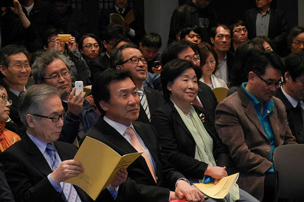 ▲ 지난 3월 29일 프레스센터에서 열린 '내가 꿈꾸는 나라' 발족식에 참석한 권영길 전 의원, 손학규 민주당 대표, 심상정 전 의원.