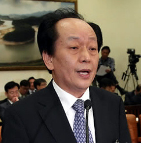 ▲ 5ㆍ6 개각에 따른 국회 인사청문회 첫 날인 23일 서규용 농림수산식품부장관 내정자가 국회 인사청문회에서 모두발언을 하고 있다.ⓒ 연합뉴스