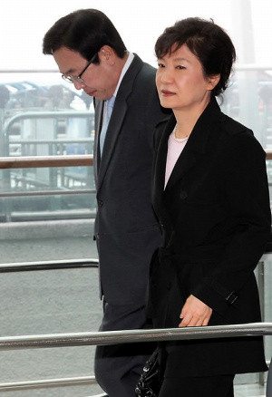 ▲ 박근혜 한나라당 전 대표(자료사진). 박 전 대표는 23일 신촌 세브란스 병원에 바련된 김학원 전 의원의 빈소를 찾았다. ⓒ 연합뉴스