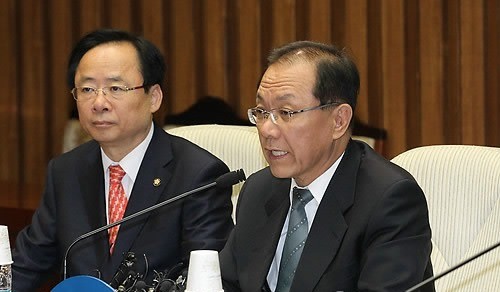 ▲ 한나라당 황우여 원내대표가 31일 오전 국회에서 열린 원내대책회의에서 발언하고 있다. ⓒ연합뉴스