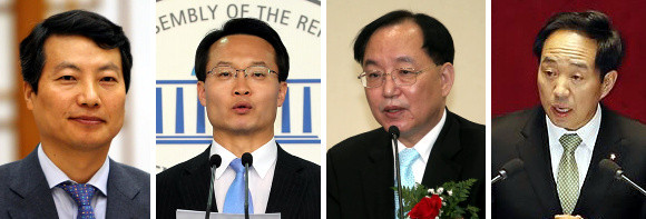 ▲ 'MB 개국공신'으로 꼽히는 한나라당 의원들은 은진수 전 감사위원이 부산저축은행 로비에 관여한 혐의에 대해 침통함을 감추지 못했다. 사진은 왼쪽부터 은진수 전 감사위원, 조해진 의원, 이춘식 의원, 강승규 의원.ⓒ 연합뉴스
