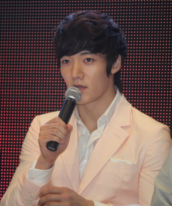 ▲ tvN 드라마 '로맨스가 필요해'에서 배성현 역을 맡게 된 최진혁.   ⓒ 노용헌 기자