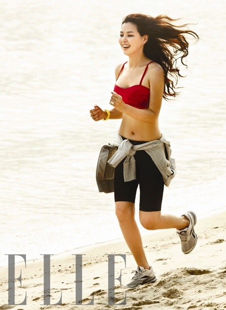 ▲ 배우 이하늬.ⓒ엘르