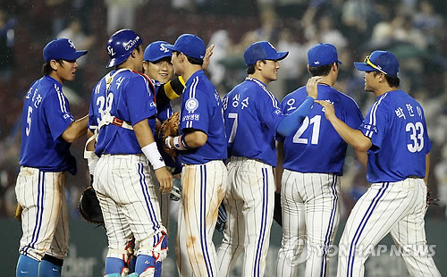 ▲ 삼성 라이온즈가 지난 28일 서울 잠실벌에서 LG 트윈스를 상대로 대역전 드라마를 써내며 8개 구단 중 가장 먼저 40승 고지를 점령했다.ⓒ연합뉴스