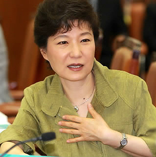 ▲ 박근혜 한나라당 전 대표가 오는 2일 재소집되는 전국위원회에 참석한다. ⓒ 연합뉴스