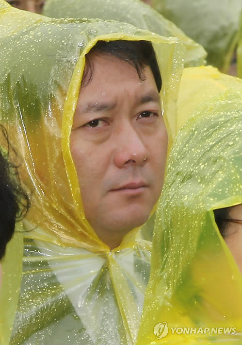 ▲ 이광재 전 강원지사가 지난 5월 고 노무현 전 대통령 추도식에 참석해 있다. ⓒ 연합뉴스