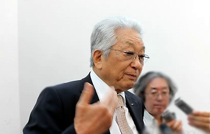 ▲ 장웅 북한 IOC 위원은 13일 평창 동계올림픽 남북 공동 개최안에 대해 "그렇게 되길 바란다"고 말했다. ⓒ연합뉴스