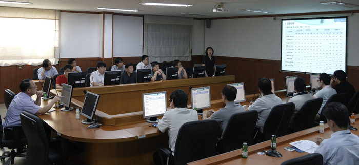 ▲ 삼성전자는 21일 광주에 위치한 협력사 디케이산업에서 생활가전사업부의 8개 협력사와 함께 '스타넷 데이' 행사를 개최했다.ⓒ 삼성전자