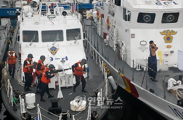 ▲ 동해해양경찰서(서장 류재남)가 5천t급 독도 경비함인 '삼봉호' 등 경비함정을 이끌고 동해 상에서 해상종합훈련을 시행하는 장면.