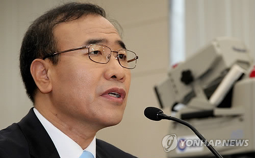 ▲ 한상대 검찰총장 후보자가 4일 국회에서 열린 인사청문회에서 의원의 질문에 답변하고 있다. ⓒ연합뉴스