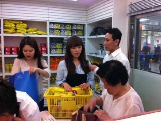 ▲ 선예 봉사활동ⓒ사진=원더걸스 트위터