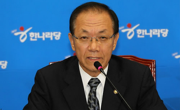 ▲ 황우여 한나라당 원내대표는 7일 저출산 문제 해결을 위해 0세부터 무상보육-교육을 실시해야 한다고 말했다. ⓒ 연합뉴스