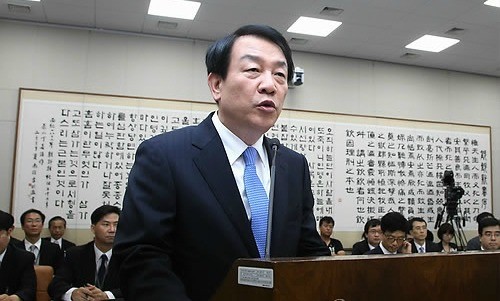 ▲ 권재진 법무장관 내정자가 8일 오전 국회에서 열린 법제사법위원회 인사청문회에서 모두발언을 하고 있다. ⓒ연합뉴스