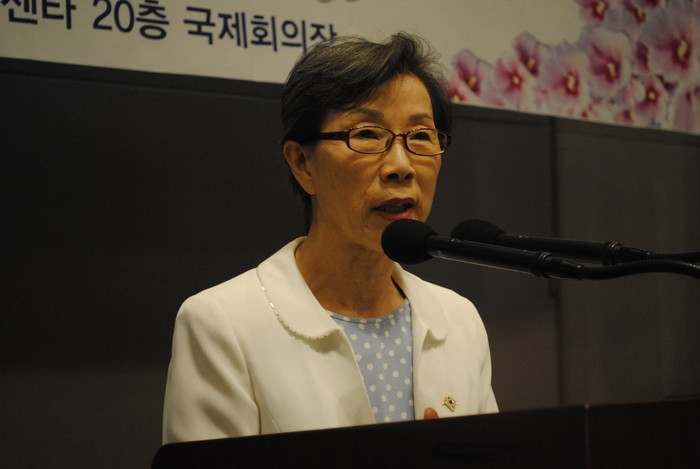 ▲ 시상식을 주최한 김길자 대한민국사랑회장.ⓒ 뉴데일리 최종희 기자