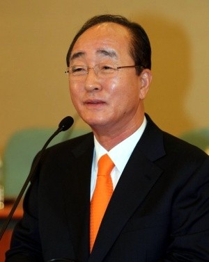 ▲ 자유선진당과 국민중심연합은 17일 양당 통합에 합의하고 심대평 국민중심연합 대표를 새로운 당의 대표로 추대키로 했다. ⓒ 연합뉴스