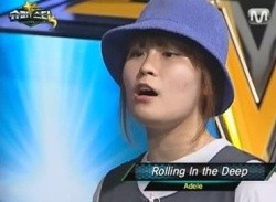 ▲ '허각 교회 여동생'으로 유명세를 탄 신지수.