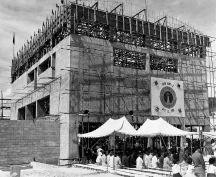 ▲ 1959년 원자로를 처음 도입하고 원자력연구소를 건축한 이승만.