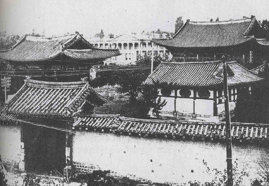 ▲ 경운궁 당시 중화전과 석조전ⓒ