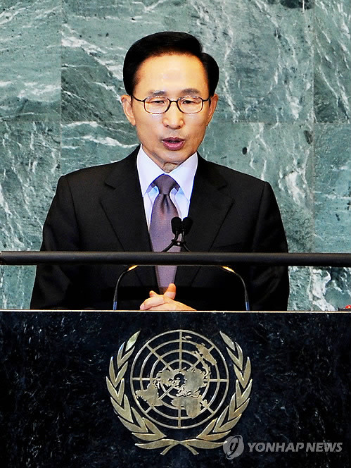 ▲ 21일(현지시간) 뉴욕 유엔본부에서 열린 제66차 유엔총회에서 연설하고 있는 이명박 대통령.ⓒ연합뉴스