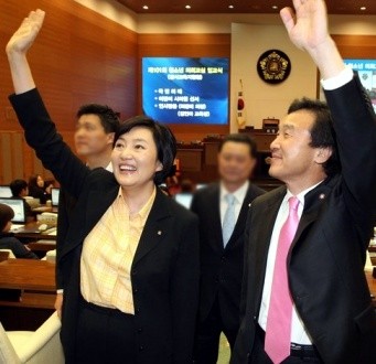 ▲ 손학규 민주당 대표는 29일 