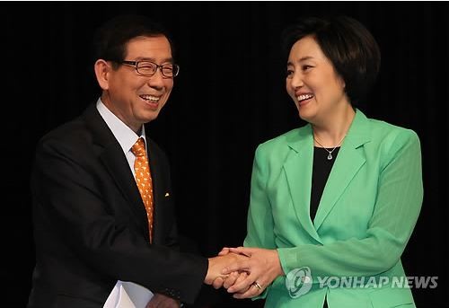 ▲ 박원순 후보(오른쪽)와 박영선 후보.ⓒ연합뉴스