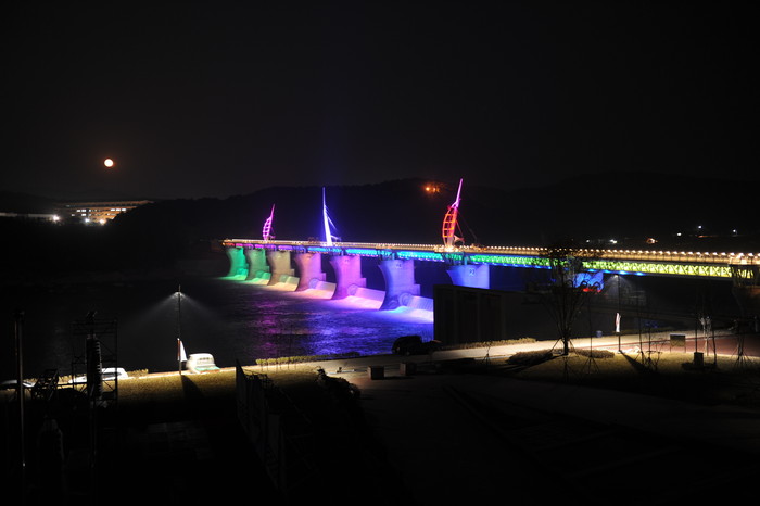 ▲ 강천보 야경 ⓒ 양호상