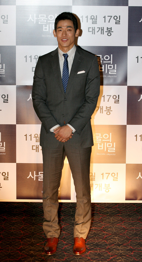 ▲ 20l일 오전 서울 왕십리CGV에서 영화 ‘사물의 비밀’ 제작 보고회가 열린 가운데 배우 정석원이 포토타임을 갖고 있다. ⓒ 고경수기자