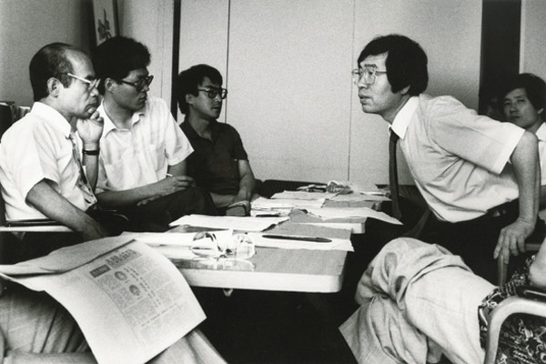 ▲ 역사문제연구소 시절 박원순 변호사의 모습. 그는 이후 참여연대 설립을 주도한다.