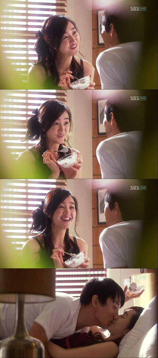 ▲ 수애가 애교를 선보여 화제다. ⓒ 사진= '천일의 약속' 방송화면 캡쳐