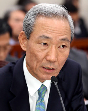 ▲ 김종훈 통상교섭본부장이 쌀 시장 개방과 관련한 미국과 밀약설 내지 음모설을 제기한 한겨레를 상대로 명예훼손 및 손해배상 청구소송을 제기했다.ⓒ뉴데일리 편집국