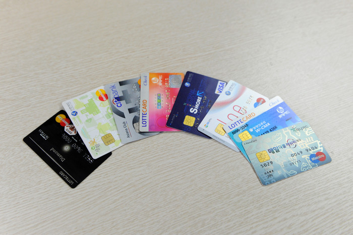 ▲ 카드사들이 부가 서비스를 축소하기로 결정했다. ⓒ 양호상 기자