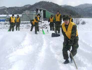 ▲ 국토부와 도공이 올 겨울 폭설피해를 막기 위한 본격적인 도로제설 시스템을 가동한다고 밝혔다. ⓒ뉴데일리 편집국