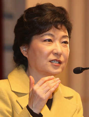 ▲ 한나라당 박근혜 전 대표가 28일 오전 국회 의원회관에서 열린 과학기술 정책세미나에서 인사말을 하고 있다. ⓒ 연합뉴스