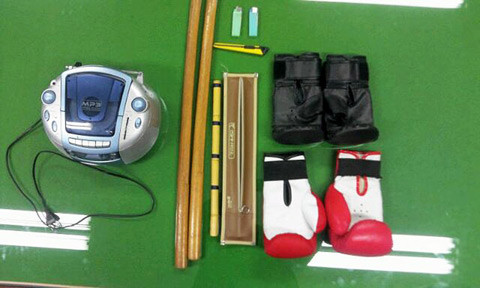 ▲ 가해학생들이 숨진 A 군을 괴롭히는데 사용한 도구들 ⓒ연합뉴스