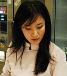 ▲ 1980년대 최고의 여성 아이돌 스타에서 요리사로 변신한 이지연. /출처=이지연 미니홈피 ⓒ