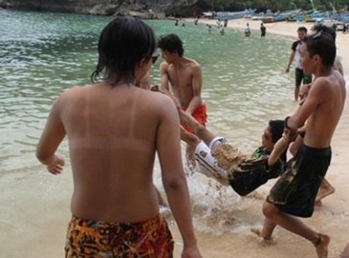 ▲ 3초 후 이상한 사진이 화제가 되고 있다.  ⓒ 온라인 커뮤니티