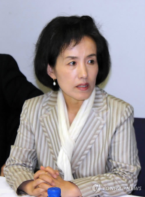 ▲ 박선영 자유선진당 의원은 6일 같은 당 심대평 대표의 사퇴를 촉구했다. ⓒ 연합뉴스