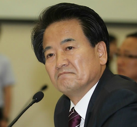 ▲ 정동영 민주통합당 의원은 15일 4월 총선에서 한미FTA 찬반 대결이 벌어질 경우, 김종훈 전 통상교섭본부장 보다 박근혜 새누리당 비상대책위원장과 맞붙고 싶다는 뜻을 밝혔다. ⓒ 연합뉴스