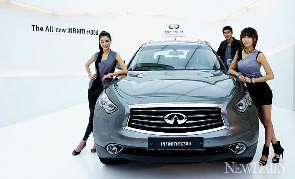 ▲ 아시아 최초로 선보이는 6기통, 3.0L 터보 디젤 엔진을 탑재한 올 뉴 인피니티 FX30d ⓒ양호상 기자