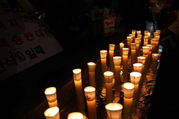 ▲ 자유선진당 박선영 의원이 단식 농성을 벌이던 텐트 안. ⓒ뉴데일리