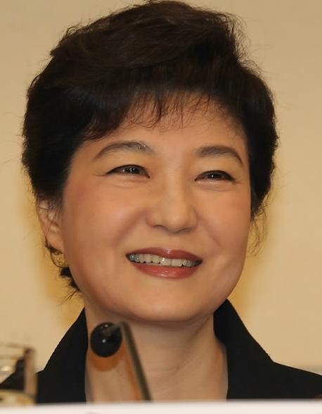 ▲ 새누리당 박근혜 비상대책위원장이 7일 국회 헌정기념관에서 열린 관훈토론에서 밝은 표정으로 자리하고 있다. ⓒ 연합뉴스