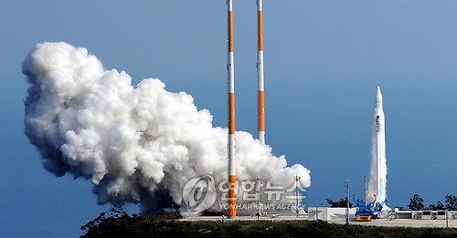 ▲ 나로호 발사장면.ⓒ 사진 연합뉴스