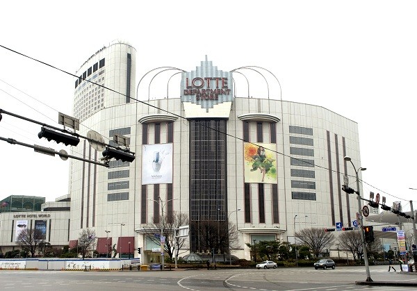 ▲ ⓒ잠실 롯데백화점 전경