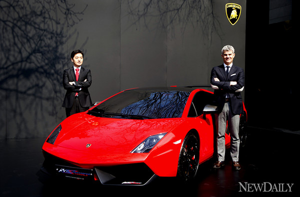 ▲ 세계의 150만대 한정판 람보르기니, '가야르도 LP570-4 슈퍼 트로페오 스트라달레' 국내 출시ⓒ양호상 기자